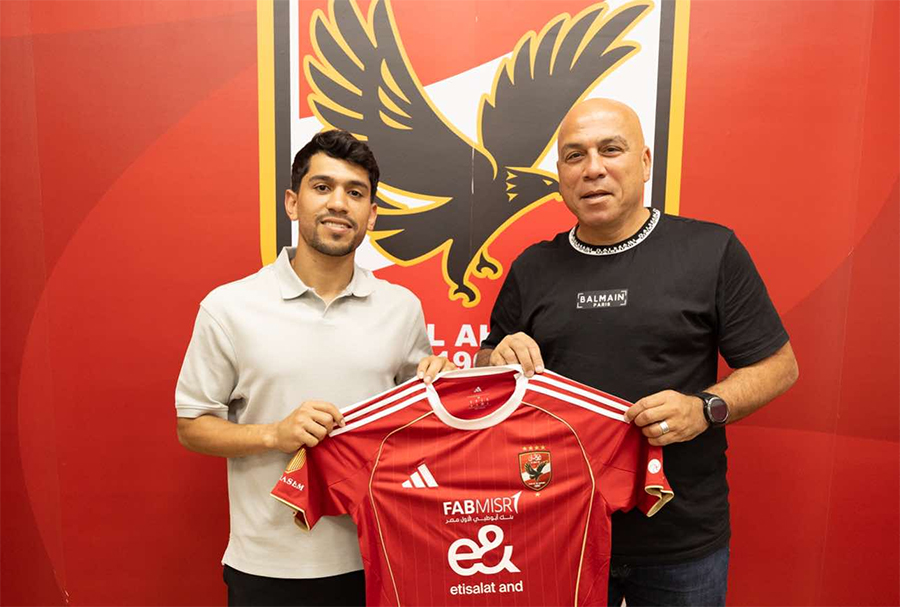 الأهلي يضم محمد شكري لمدة خمس سنوات قادمة