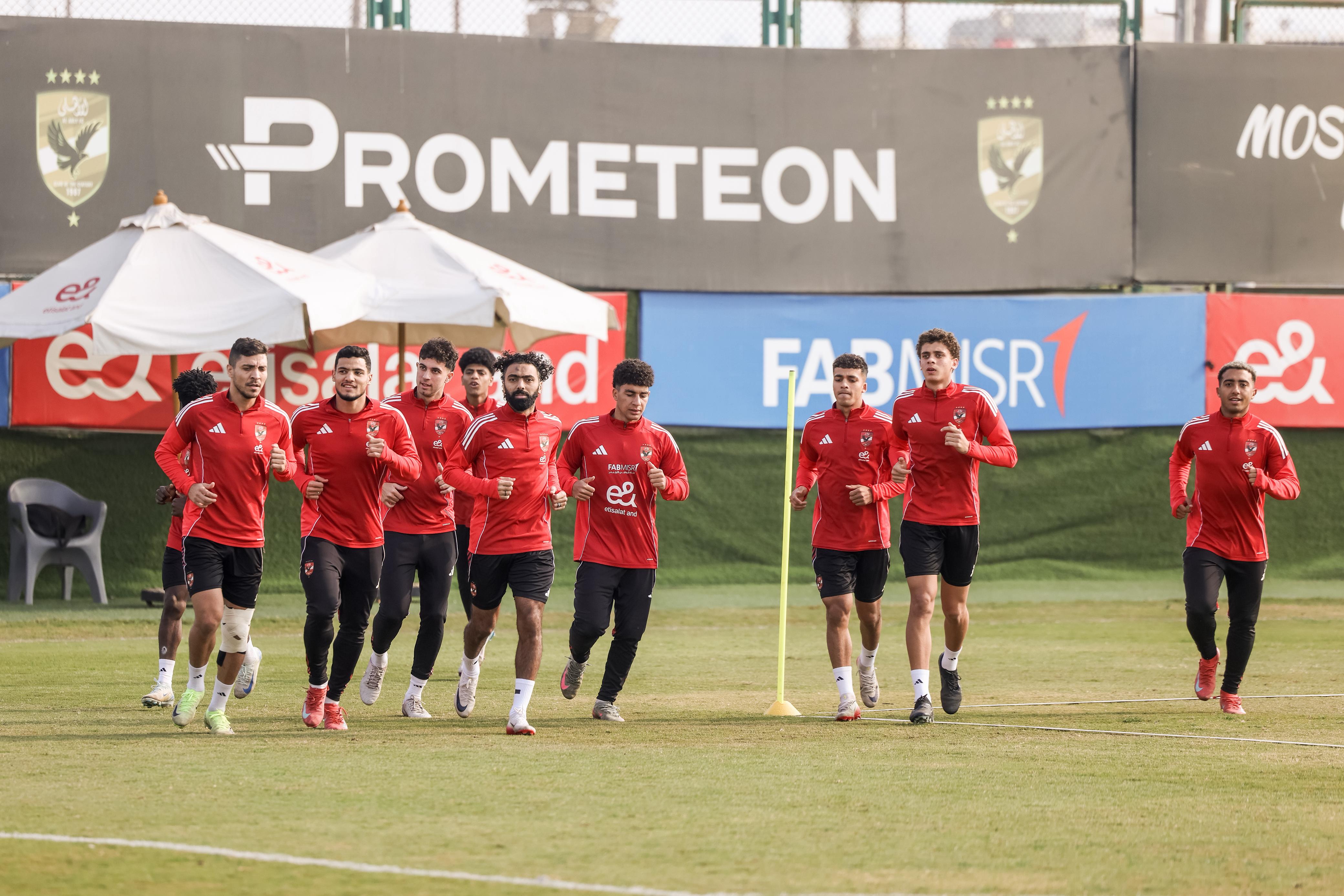 مران الأهلي| الفريق يواصل تدريباته استعدادًا لمباراة المصرية للاتصالات في كأس مصر