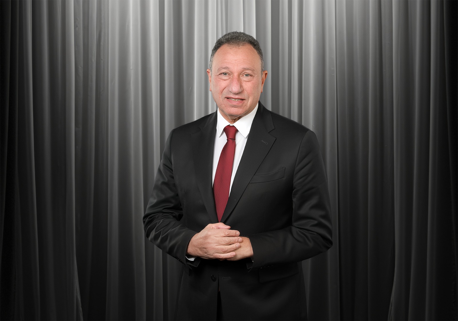 الخطيب يهنئ «رجال الطائرة» بـ«السوبر»