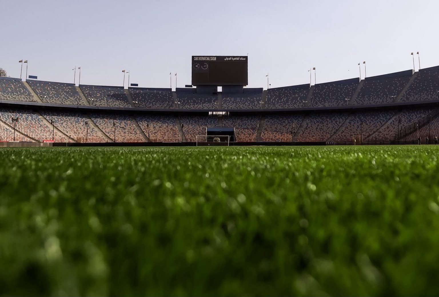 الدوري الممتاز| الأهلي يصل استاد القاهرة استعدادًا لمباراة وادي دجلة