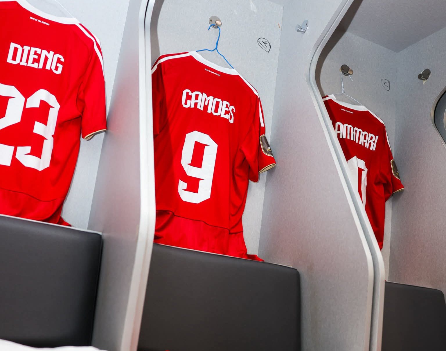 دوري أبطال إفريقيا| الأهلي يصل استاد القاهرة