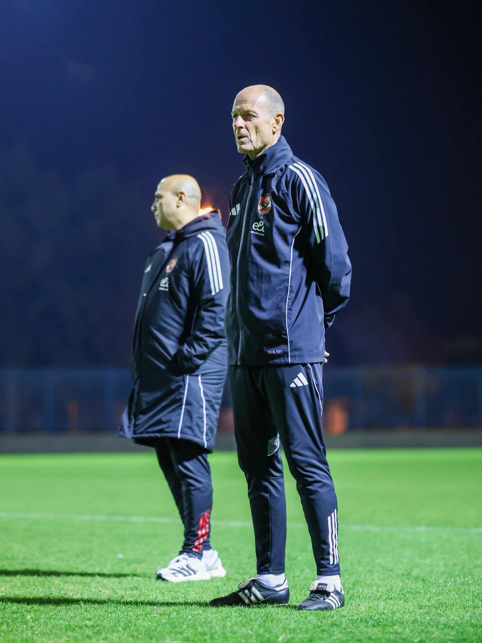 دوري أبطال إفريقيا| «توروب» يراجع التعليمات الخططية مع لاعبي الأهلي في المحاضرة الختامية