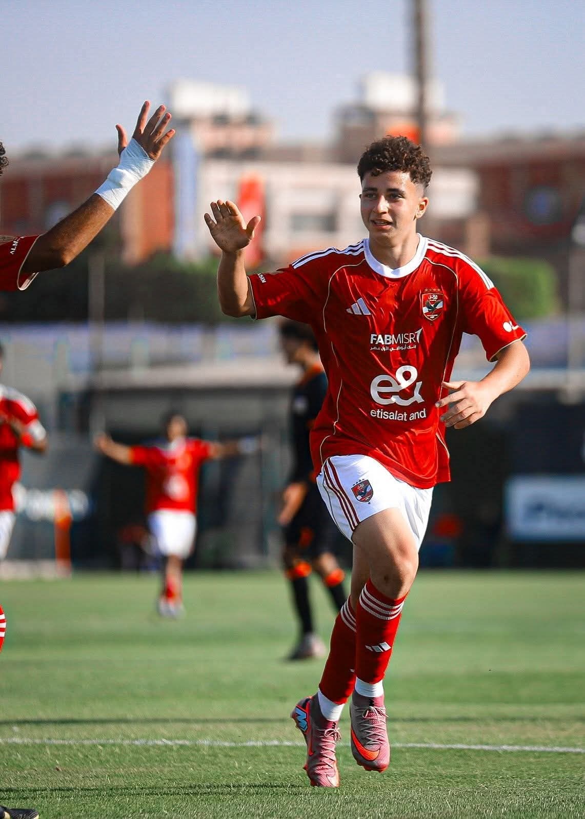 رئيس الجهاز الطبي بقطاع الناشئين يكشف تفاصيل إصابة بلال عطية