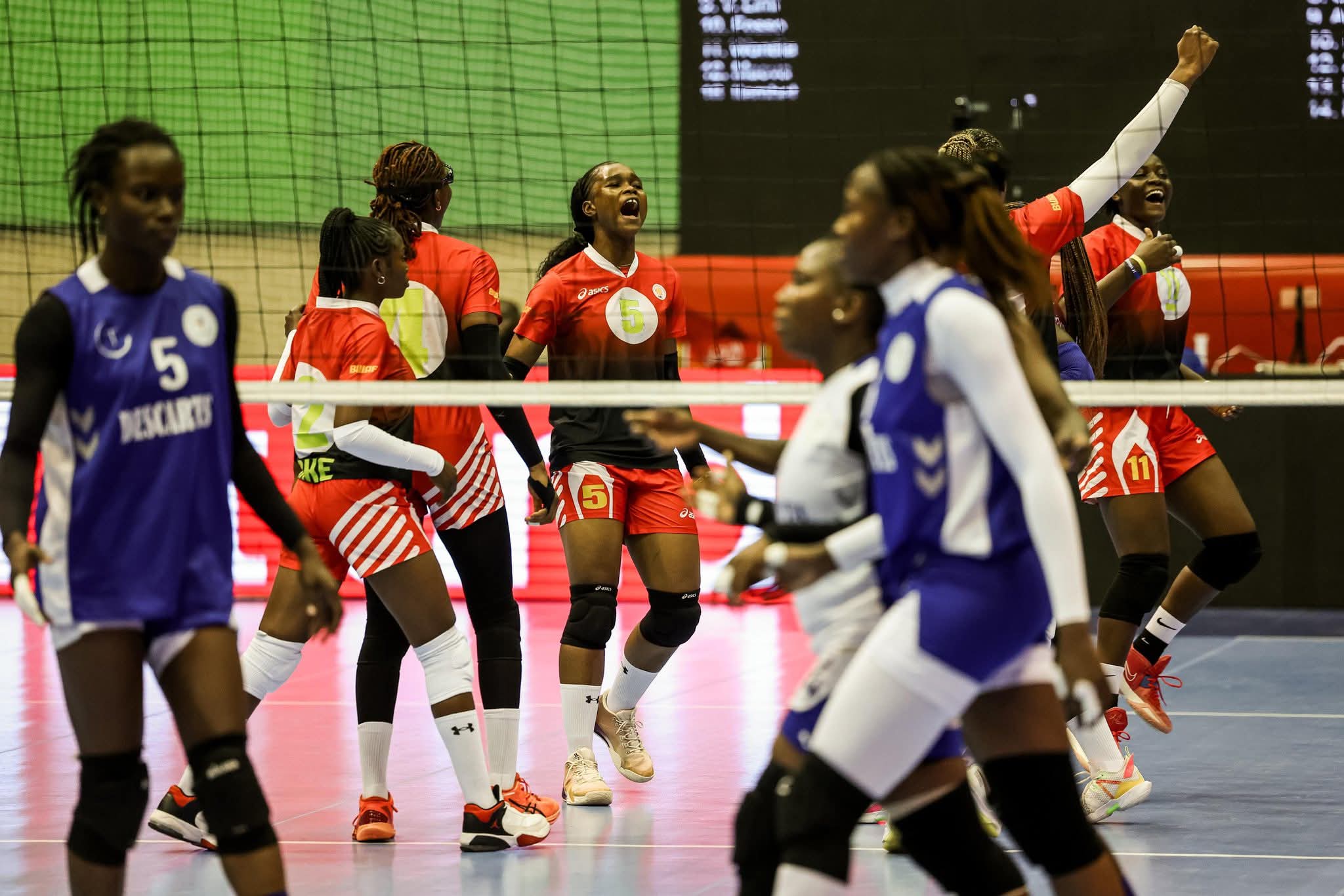 بطولة إفريقيا للكرة الطائرة| مايو كاني الكاميروني يفوز على ديكارت الإيفواري