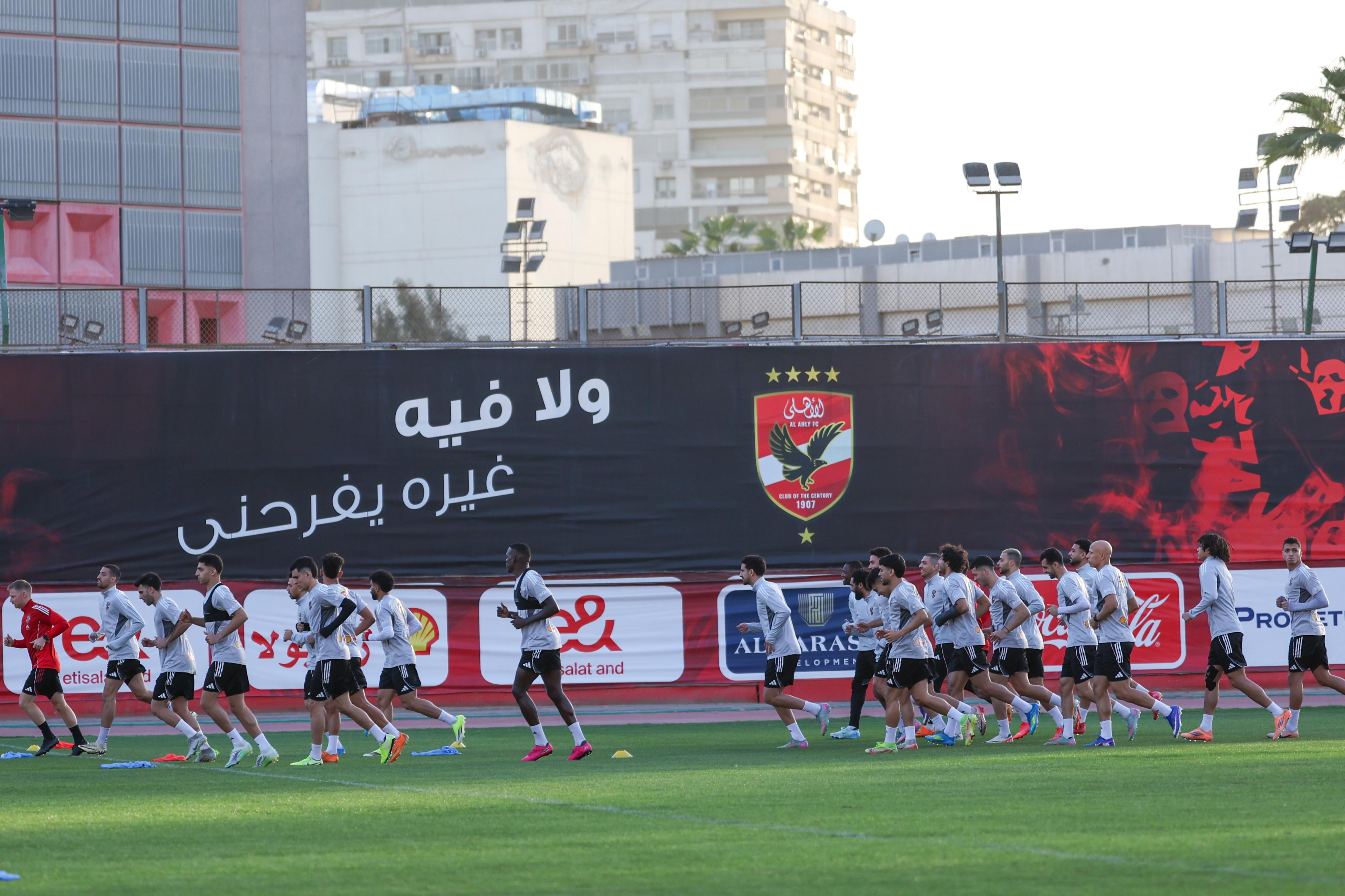 مران الأهلي| الفريق يواصل تدريباته استعدادًا لمباراة سيراميكا كليوباترا