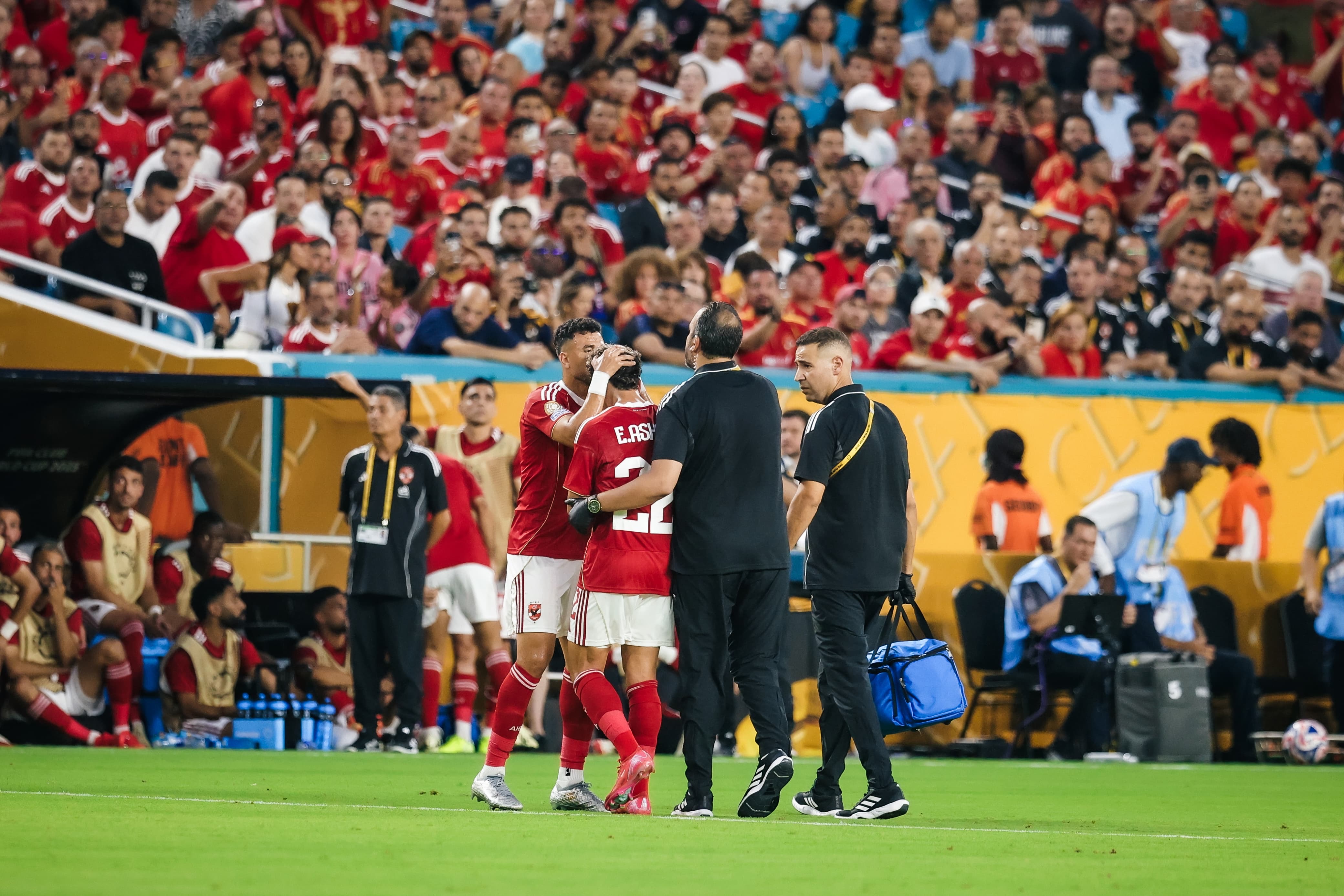 Le médecin d’Al Ahly confirme la fracture de la clavicule d’Emam Ashour