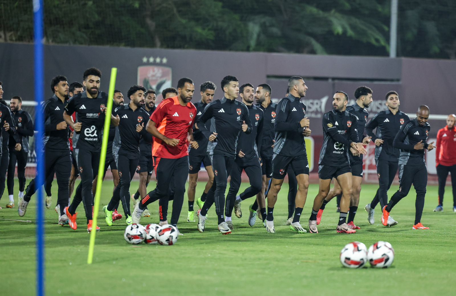 مران الأهلي| الفريق يستأنف تدريباته استعدادًا لمباراة زد في الدوري