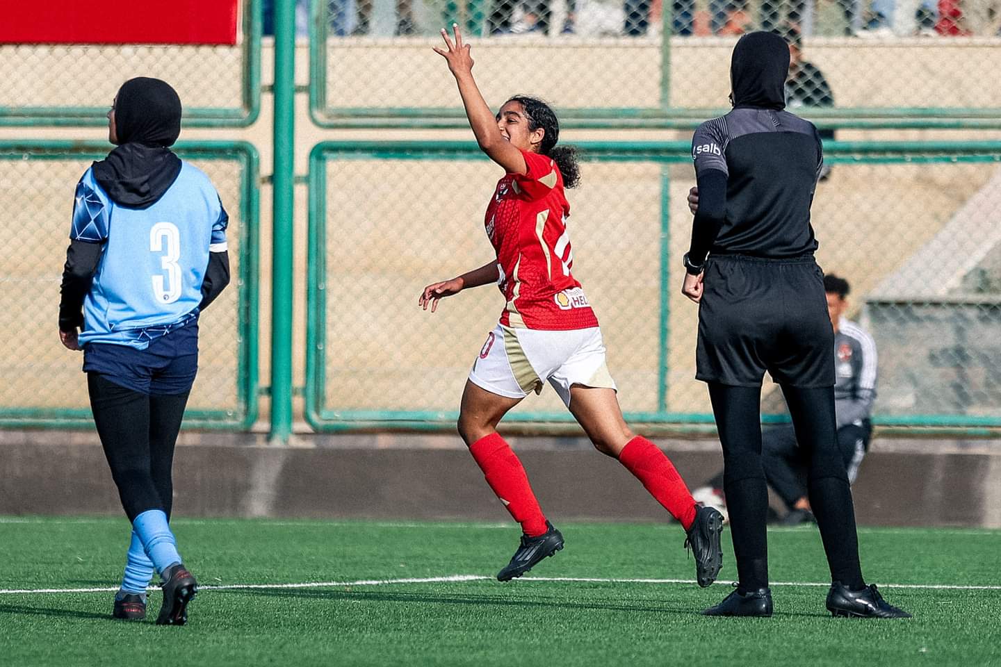 كرة الأهلي النسائية| الفريق يفوز على بيراميدز بسداسية في الدوري