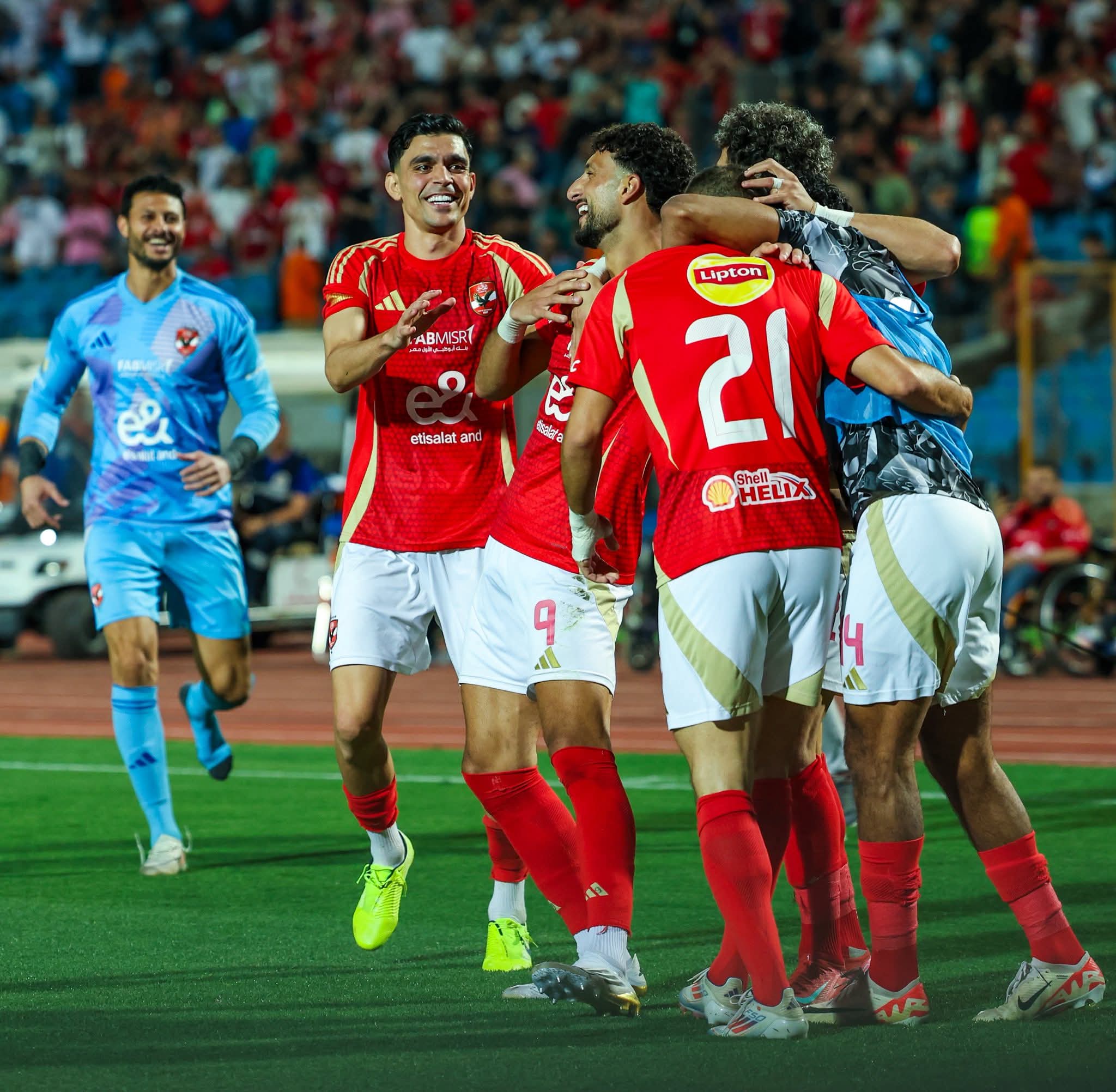 فرحة - الأهلي وفاركو
