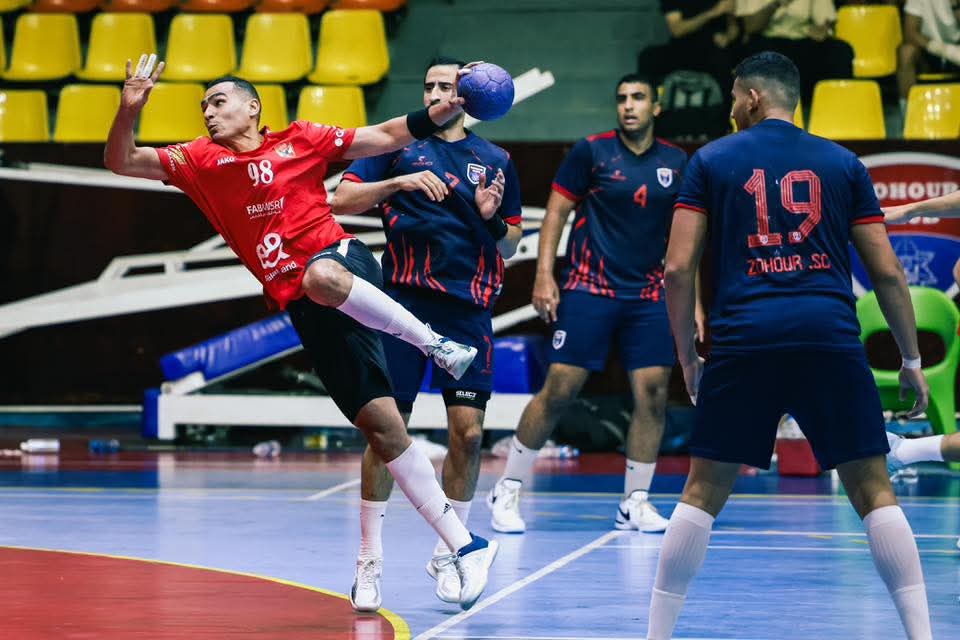 «رجال يد الأهلي» يفوز على الزهور في الدوري