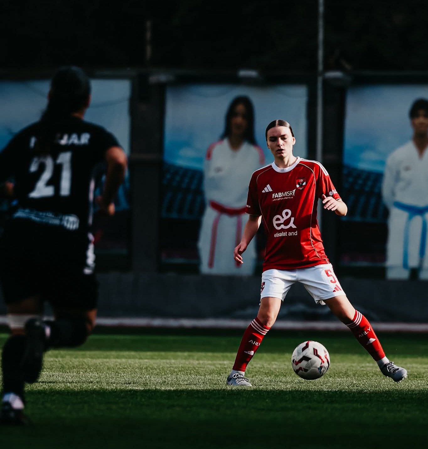 كرة القدم النسائية| الأهلي يفوز على البنك الأهلي بأربعة أهداف في الدوري