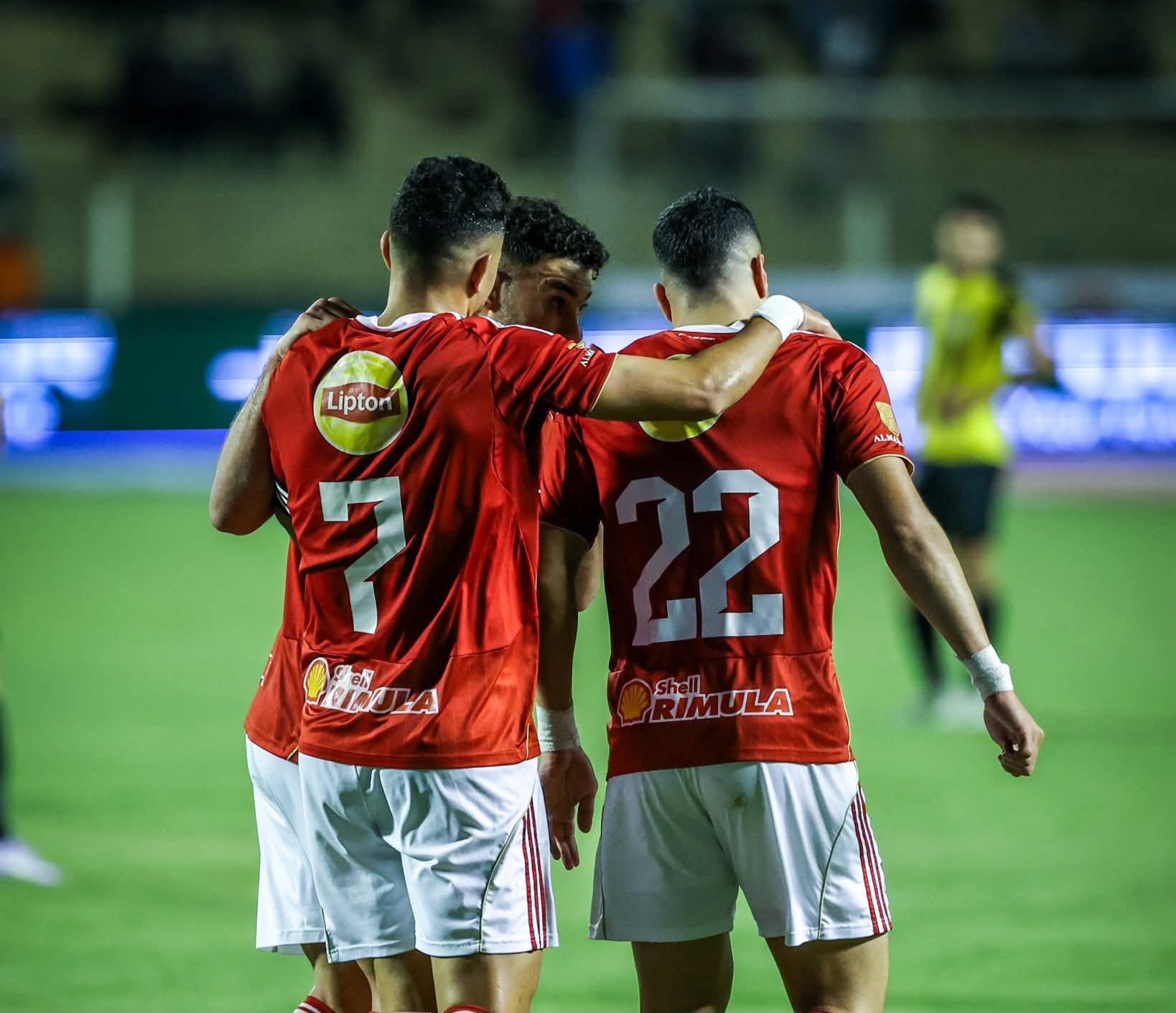 Al Ahly beat Arab Contractors to keep pressure on Egyptian League summit