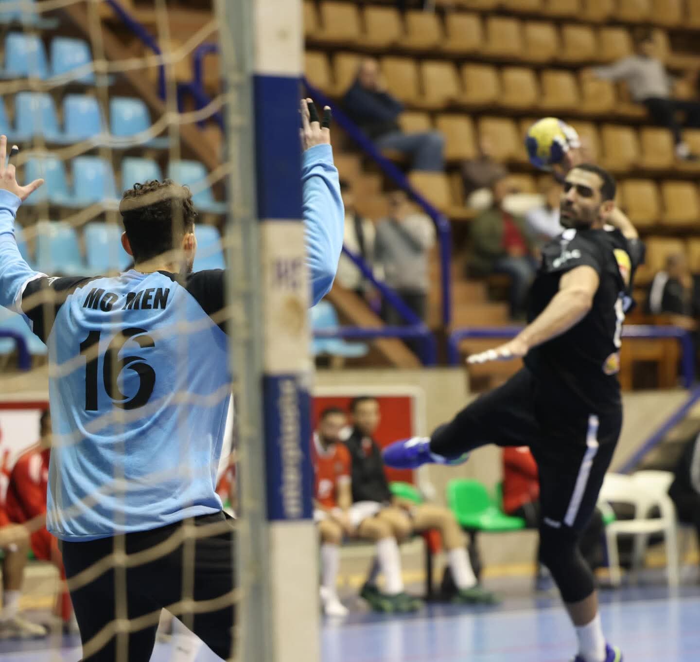 «رجال يد الأهلي» يفوز على طلائع الجيش في الدوري