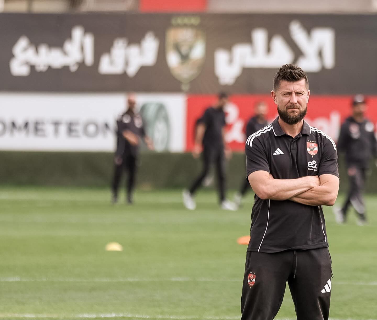 كرة القدم النسائية| «لوبوف» يعلن تشكيل الأهلي لمباراة الزمالك في الدوري