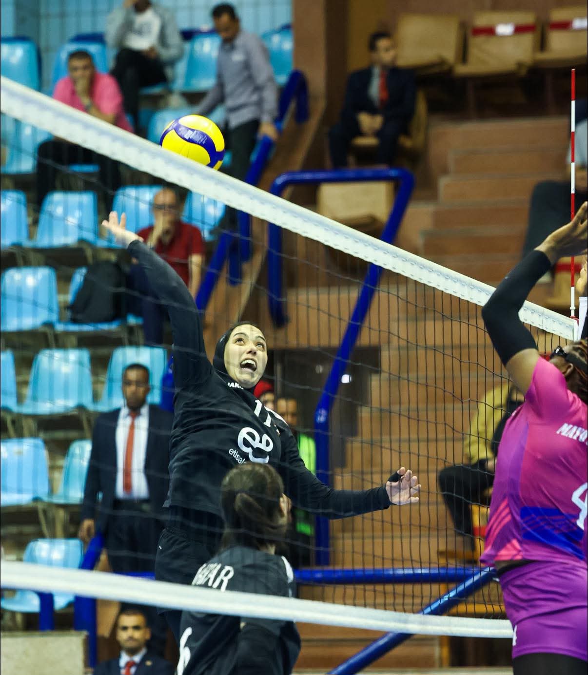 بطولة إفريقيا للكرة الطائرة| الأهلي يفوز على مايو كاني الكاميروني