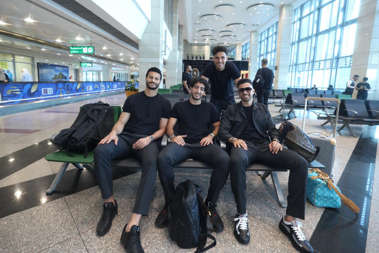 كأس العالم للأندية| بعثة الأهلي تتوافد على مطار القاهرة استعدادًا للسفر إلى أمريكا