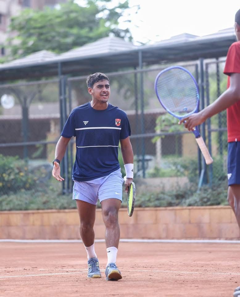 «رجال تنس الأهلي» يتأهل لنهائي بطولة الدوري