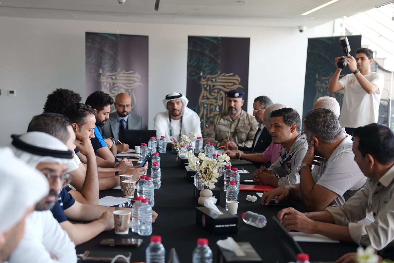 السوبر المصري| الأهلي يرتدي الزي التقليدي في نهائي البطولة