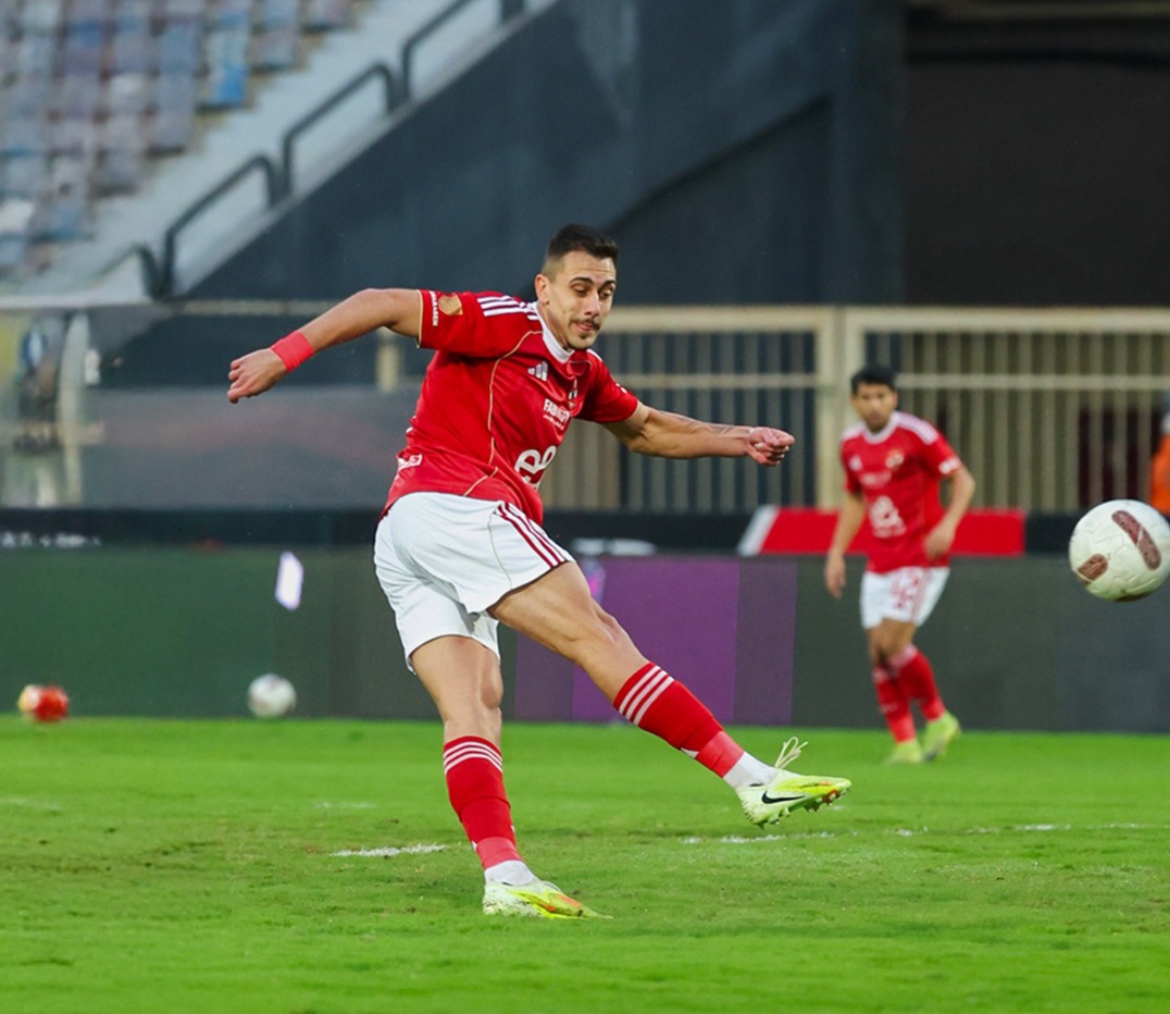 إعارة جراديشار إلى أويبيشت المجري