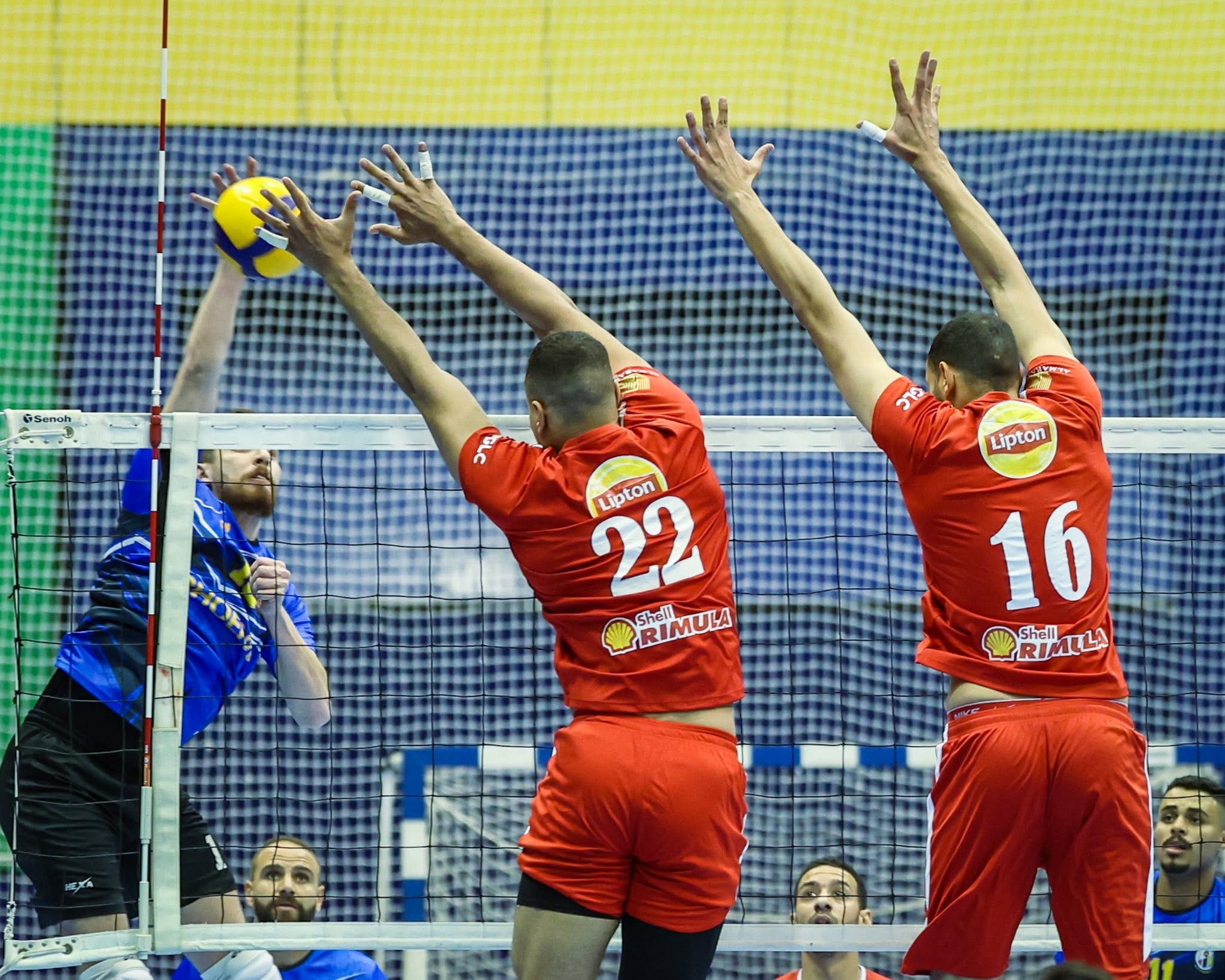 «رجال طائرة الأهلي» يفوز على مصر للبترول في دوري المرتبط