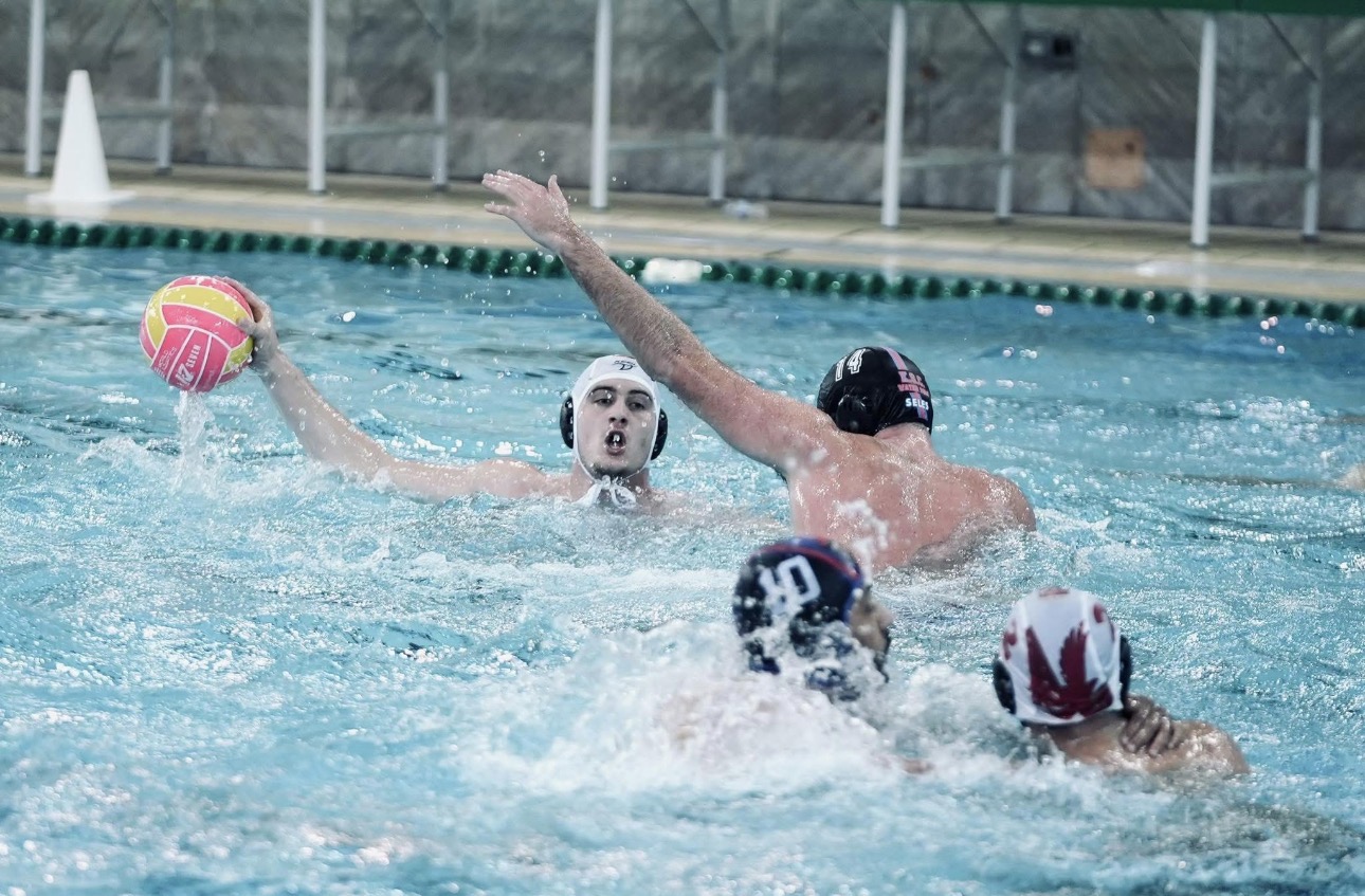 «كرة ماء الأهلي» يفوز على الكويت الكويتي ويتوج بالبطولة العربية