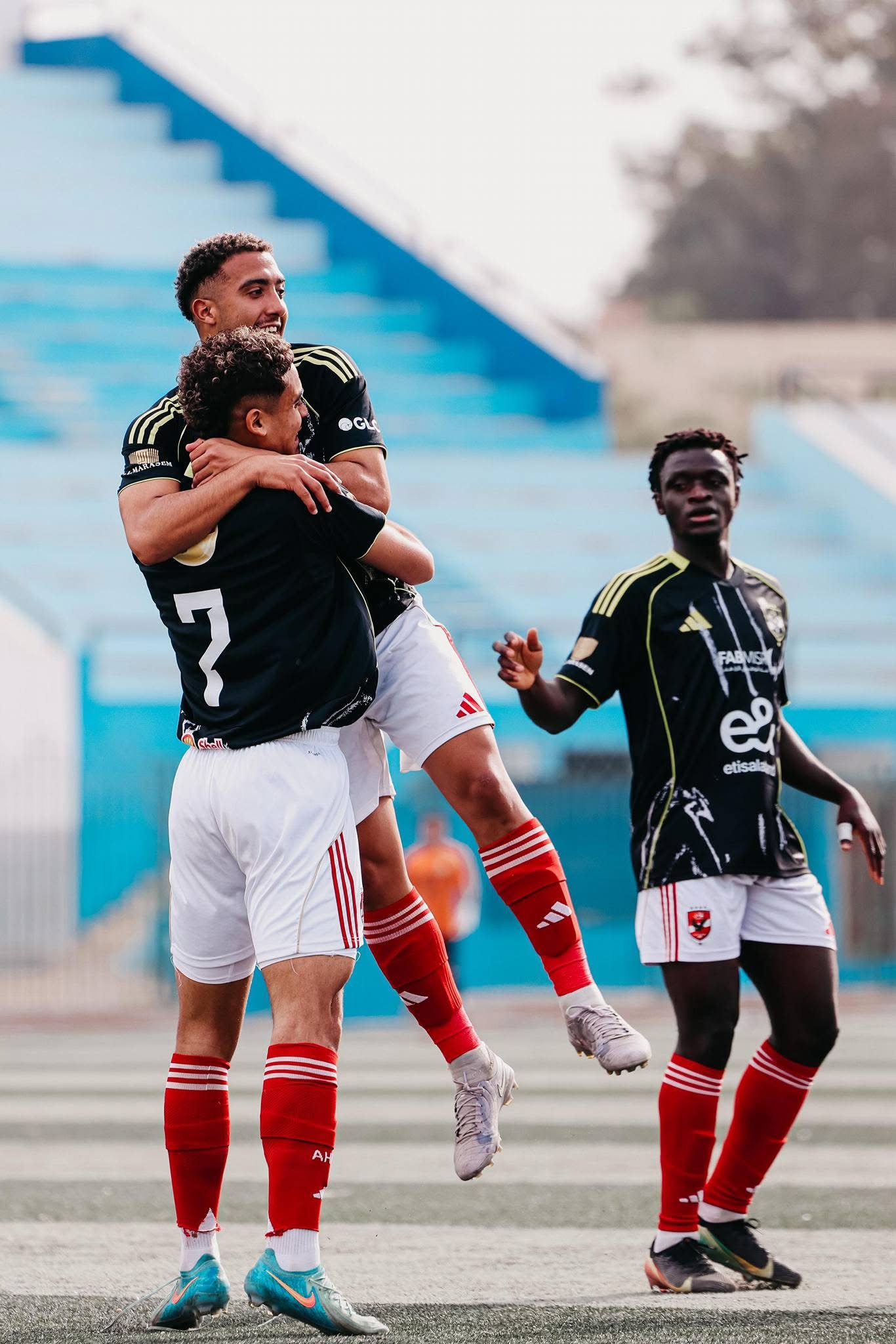 «أهلي 2005» يفوز على البنك الأهلي بثنائية في دوري الجمهورية للشباب