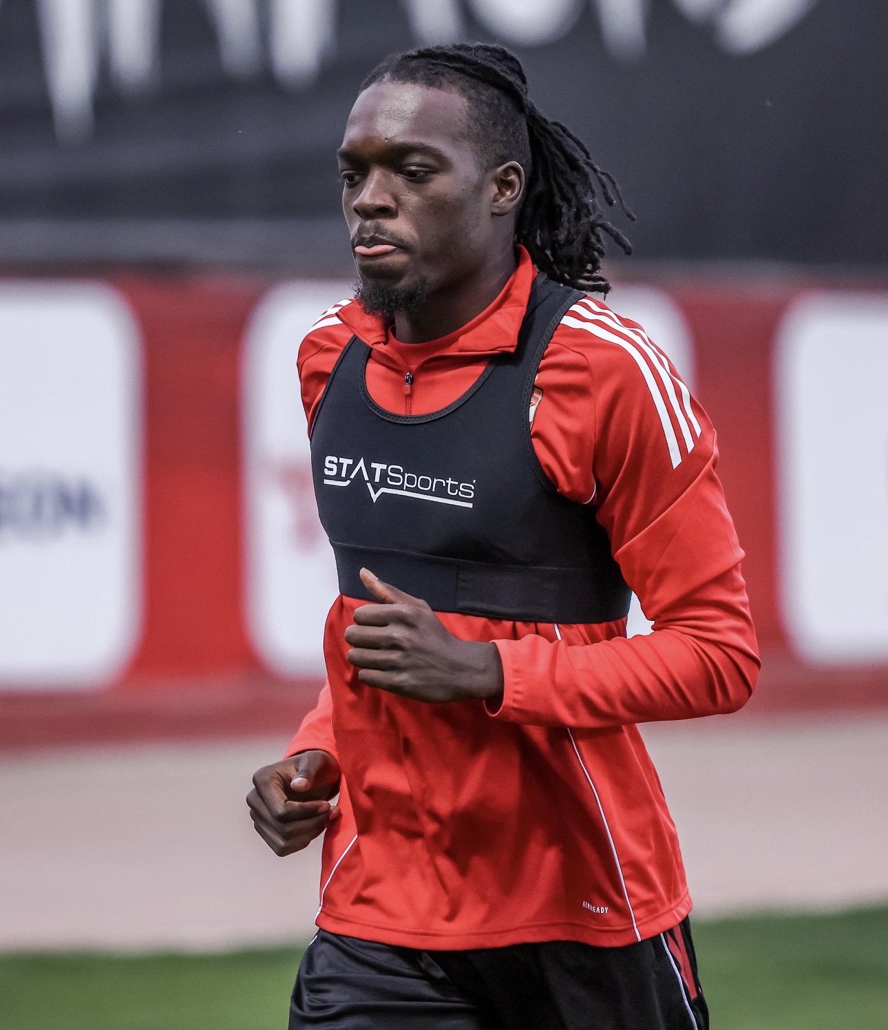 مران الأهلي| رياض وكامويش يشاركان في التدريبات الجماعية