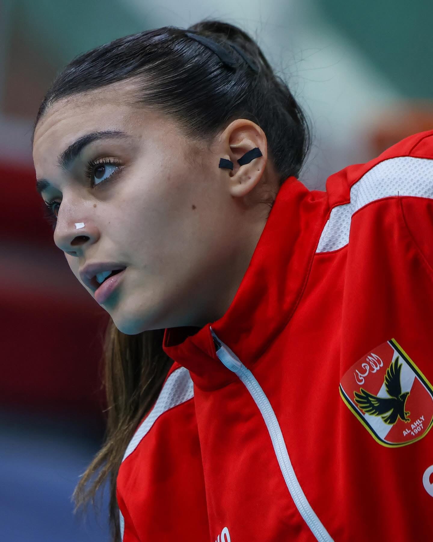 أمينة هشام: الأهلي يستحق لقب السوبر المصري لليد