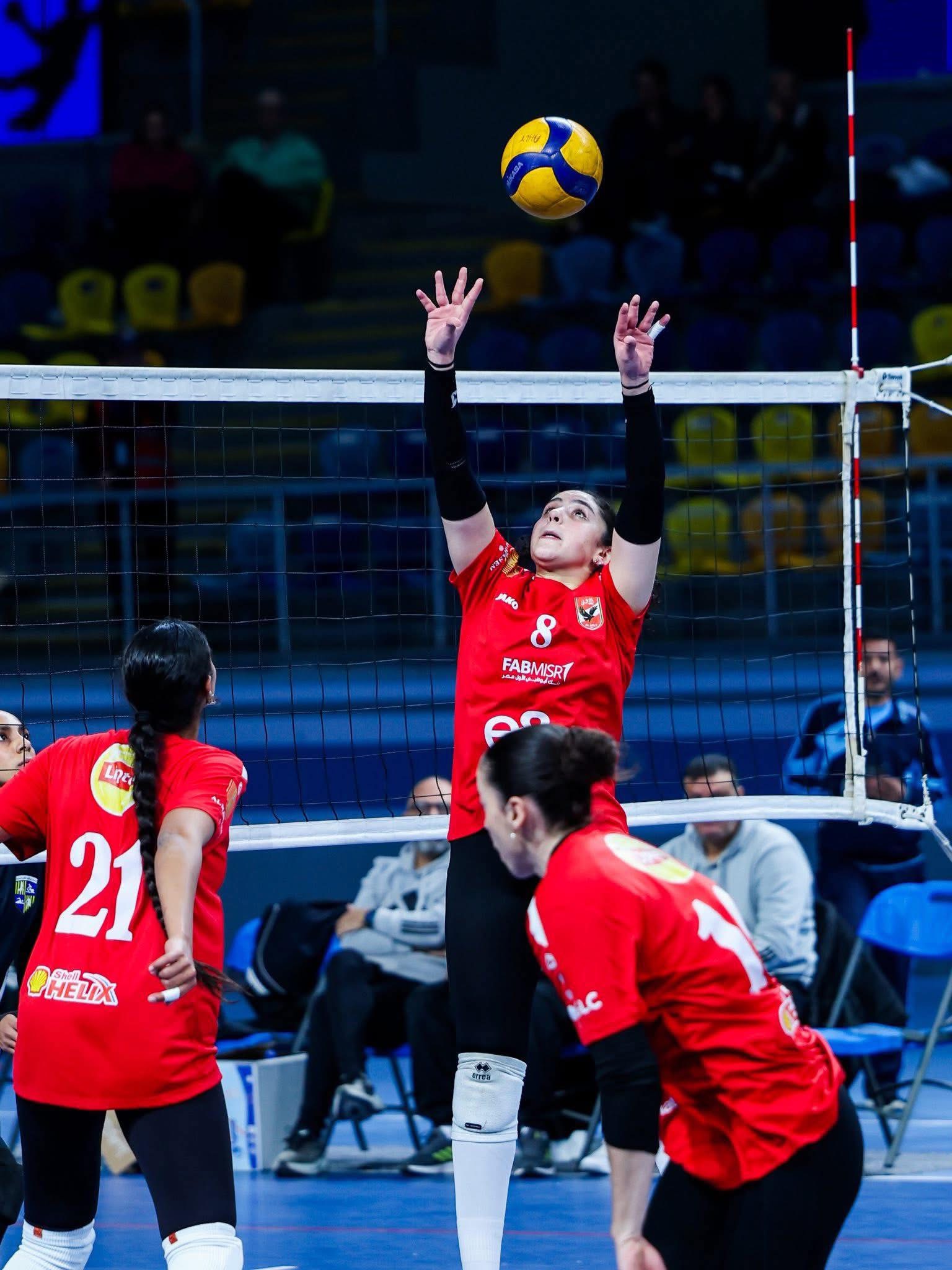 «رجال طائرة الأهلي» يفوز على الاتحاد في دوري السوبر