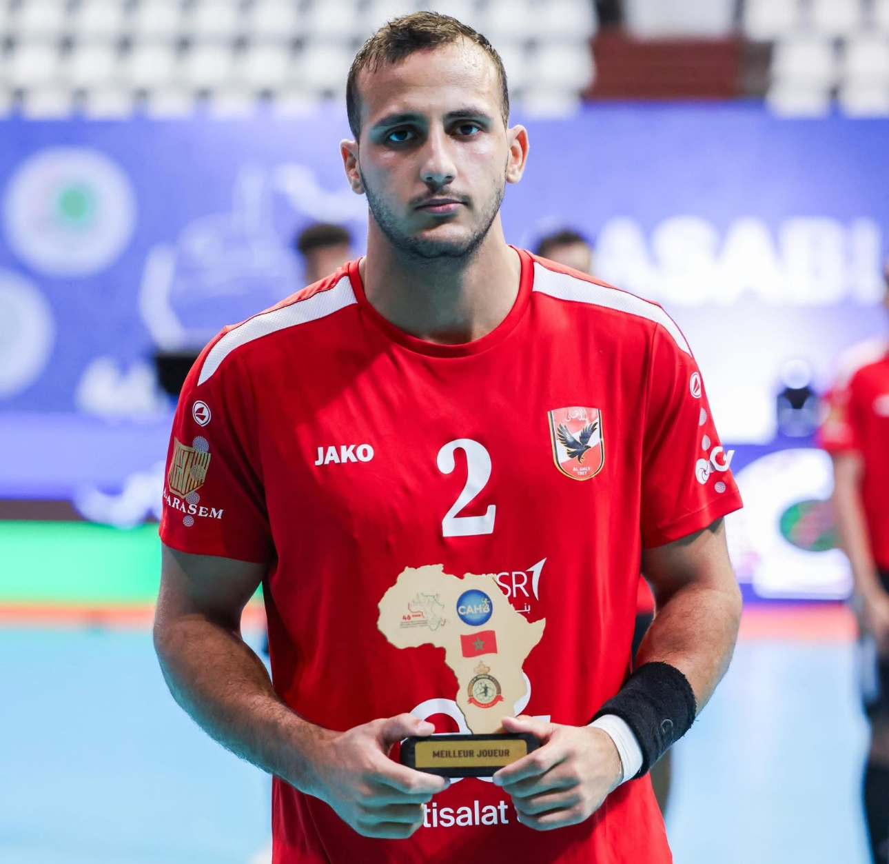 نبيل شريف أفضل لاعب بمباراة «رجال يد الأهلي» وشبيبة كينشاسا