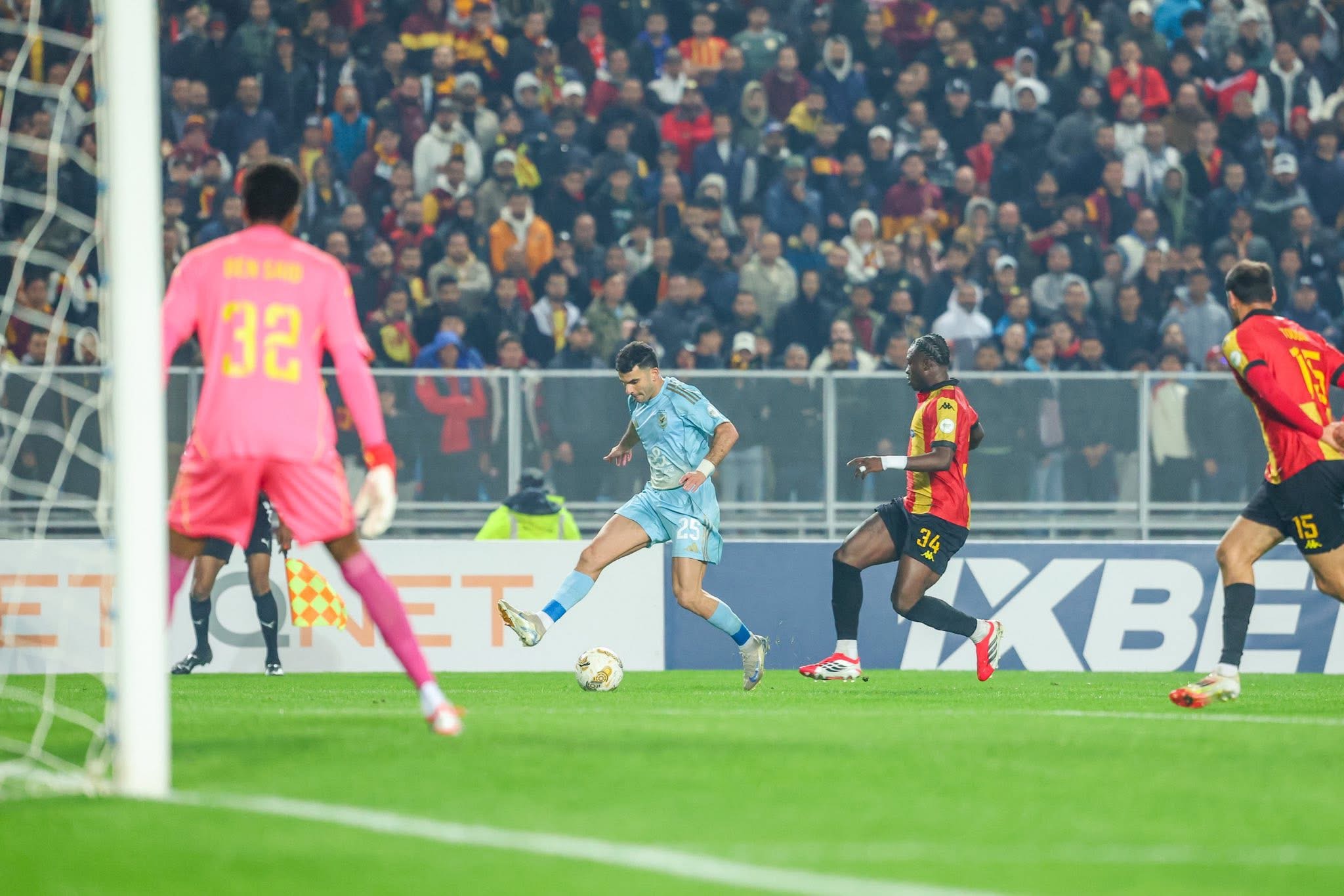 دوري أبطال إفريقيا| الأهلي يتعادل سلبًا مع الترجي في الشوط الأول