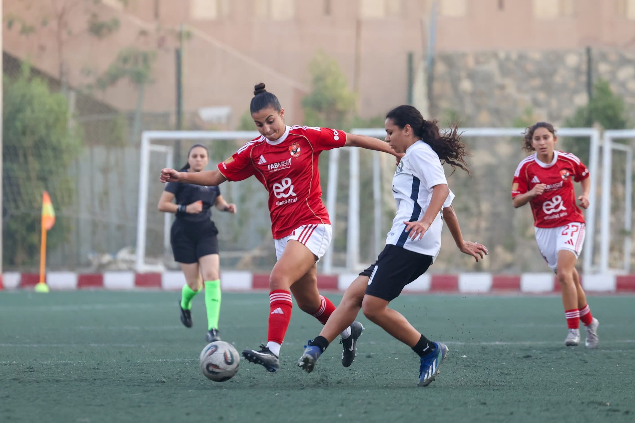 «كرة الأهلي النسائية» يفوز على «SAK» بنتيجة 3-1 في الدوري
