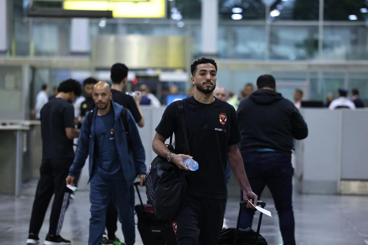دوري أبطال إفريقيا| بعثة الأهلي تصل مطار القاهرة استعدادًا للسفر إلى تونس