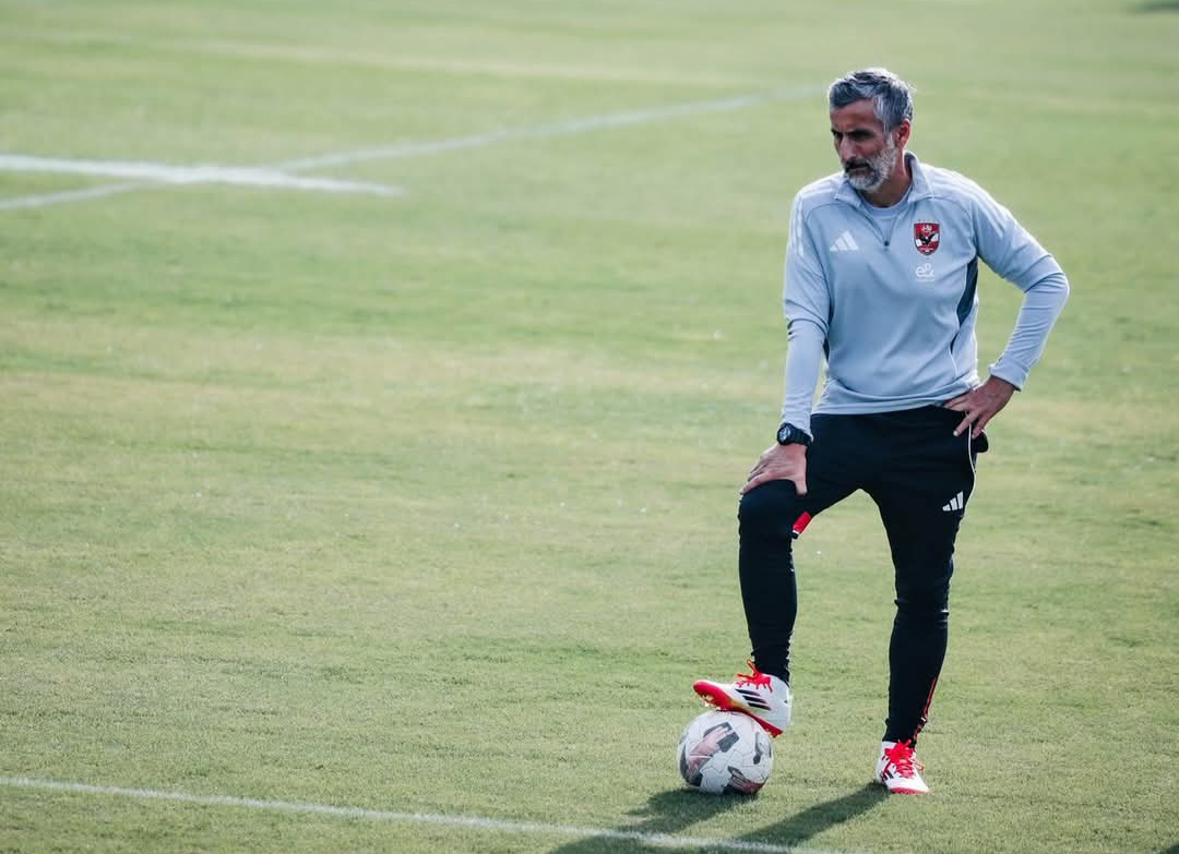 كأس العالم للأندية| ريبييرو يحاضر لاعبي الأهلي بالفيديو