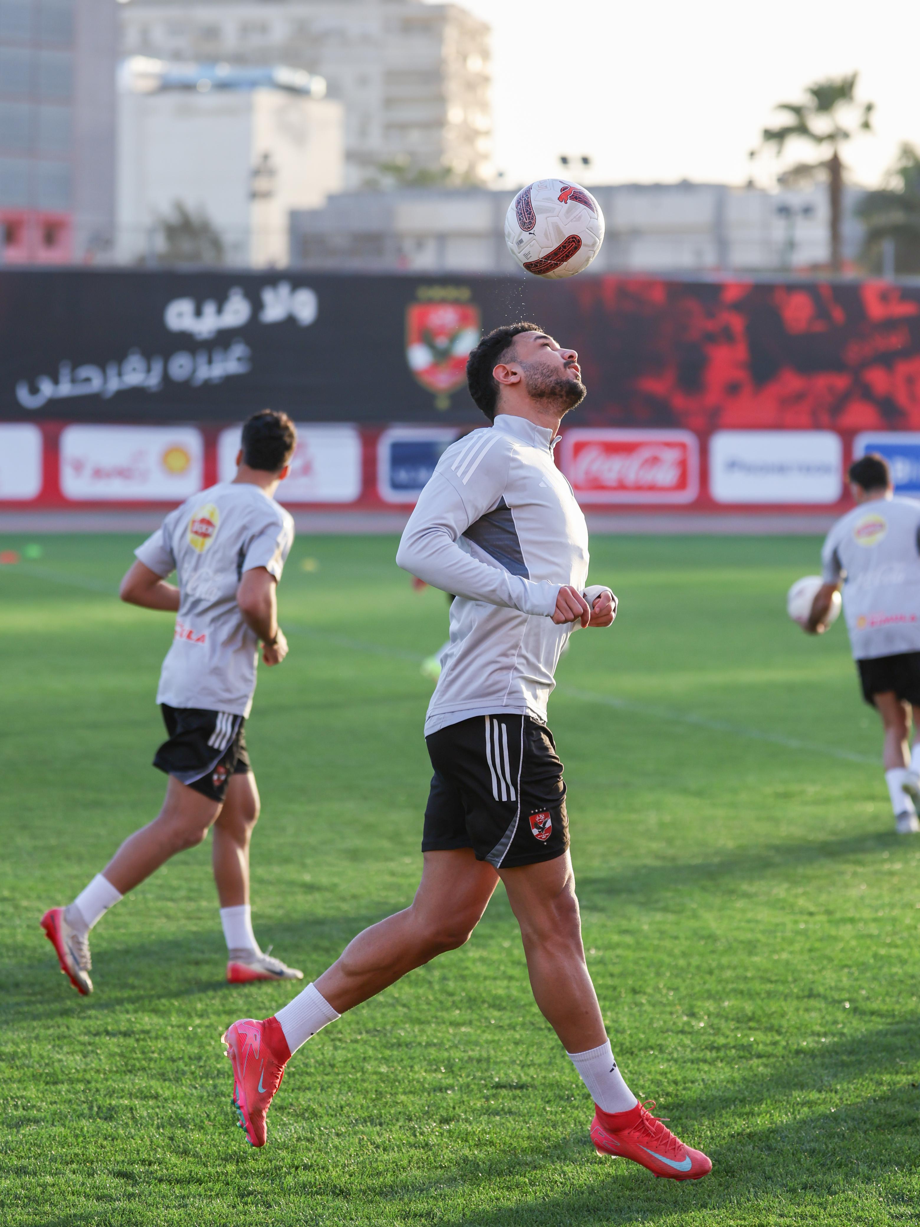 مران الأهلي| ياسين مرعي وهادي رياض ومروان عثمان يشاركون في التدريبات